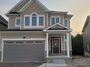 13 Harbour Crescent