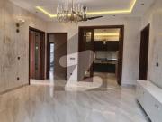 13 Marla Luxurious Corner Brand New House Available For...
