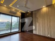 13 marla upper portion for rent in dha phase 8