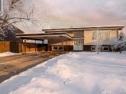 13 Primrose Place N Lethbridge, Alberta