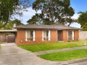 13 Wedge Ct, Glen Waverley