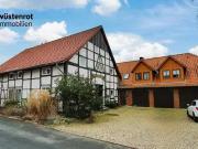 13 Zimmer 370 m² 399.000 € Kaufpreis Häuser in Hameln / B.