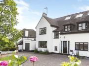 13A Parkgate Avenue, London, EN4 0NN, United Kingdom | 5...