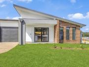 13B Octagonal Rise, Port Macquarie NSW 2444 Semi...