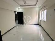 1400 Ft² Flat for Rent