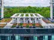 1405 Burnhamthorpe Road E, Mississauga, ON, L5A 0B3...