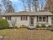 140 141 Navajo Drive