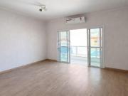 140 Área Útil Casa Alugar, 3 Dormitórios localizado em...