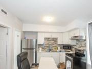 140 Caroline Street South 4