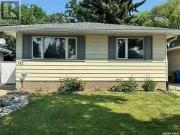 142 Thomson Avenue, Regina, SK, S4N 5L3 house for sale List.