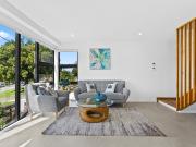 14/33 Rawlinson Avenue, Wollongong NSW 2500 House For...