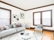 1435 West 31st St Studio Apartment for Rent at 1435 W...