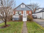 143 Walter Avenue South