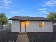 145 Kincaid St, Bakersfield, CA 93307