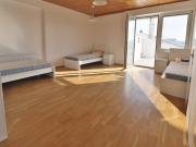 145 m² möblierte 5 Zimmer Dachterrassenwohnung mit...