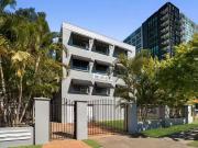 1/45 Thorn Street, KANGAROO POINT Apartment for rent...