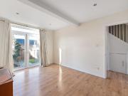 146 Garrendon Road, Lodon, Surrey SM4, 3 bed property to...