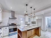 1474 Avenue Letourneux 1474 Montréal QC H1V 2M4 3...