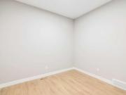 147 Belvedere Crescent SE Calgary, AB T2A 7Y5