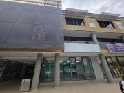 147m2 retail space to let at brookfi.