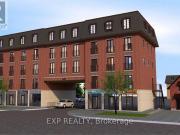 1491 Stittsville Main Street, Ottawa, ON, K2S 1V5 vacant...