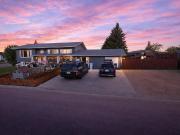 149 Leigh Crescent Fort McMurray, AB T9K 1K5