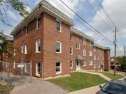 14 366 John Street S