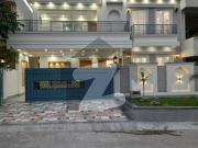 14 Brand New House Type Luxury And Outclass Condition...