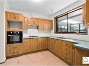 14 Caroola Parade, NORTH NOWRA House for rent Listed by...