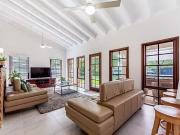 1/4 Cromwell Court, Tallai, QLD 4213