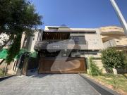 14 Marla Double Unit House For Sale Block B, 17 Multi...