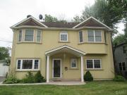 14 New Dover Road, Iselin, US, NJ