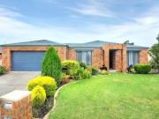 14 Patricia Court, Invermay Park VIC 3350 House For Lease