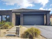 14 Pearl Drive, CRAIGIEBURN, VIC 3064 House for Rent