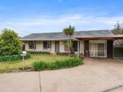 14 Talinga Street, Mount Lofty, QLD 4350