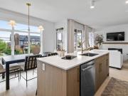 150 3 MONSON CRESCENT, Coquitlam, BC V3B 0S5 Townhouse...