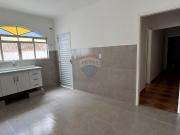 150 Área Útil Casa Alugar, 2 Dormitórios localizado em...