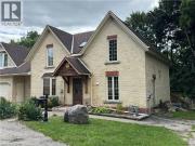 150 ELGIN Street N Unit# A