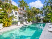 150m to the Sand Stylish Coastal Living with Parking for 2!