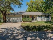 1512 SW 29th Ter, Topeka, KS 66611 1512 SW 29th Ter, Topeka, KS 66611