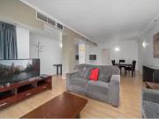 1518/474 Flinders Street, MELBOURNE Apartment for rent...