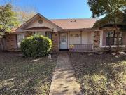 1518 Reisen Dr, Garland, TX 75040