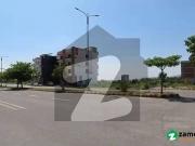 151 Sq Yards Commercial Plot G+4. On North Service Road....