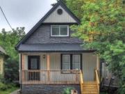 151 Wharncliffe Road North London ON N6H 2B1 5 Bedroom...