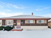 1521 W Holmes Ave, Milwaukee, WI 53221