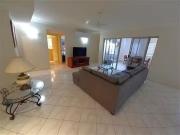 1523/2 Greenslopes Street, Cairns North, QLD 4870