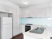 15/24 Findon Ct, Point Cook VIC 3030