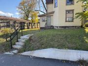 1527 E Hudson Street