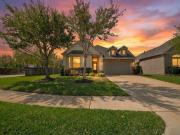 1527 Giles Dr, Richmond, TX 77406