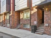 152 N Front St, Philadelphia, PA 19106 | MLS #PAPH2553 |...
